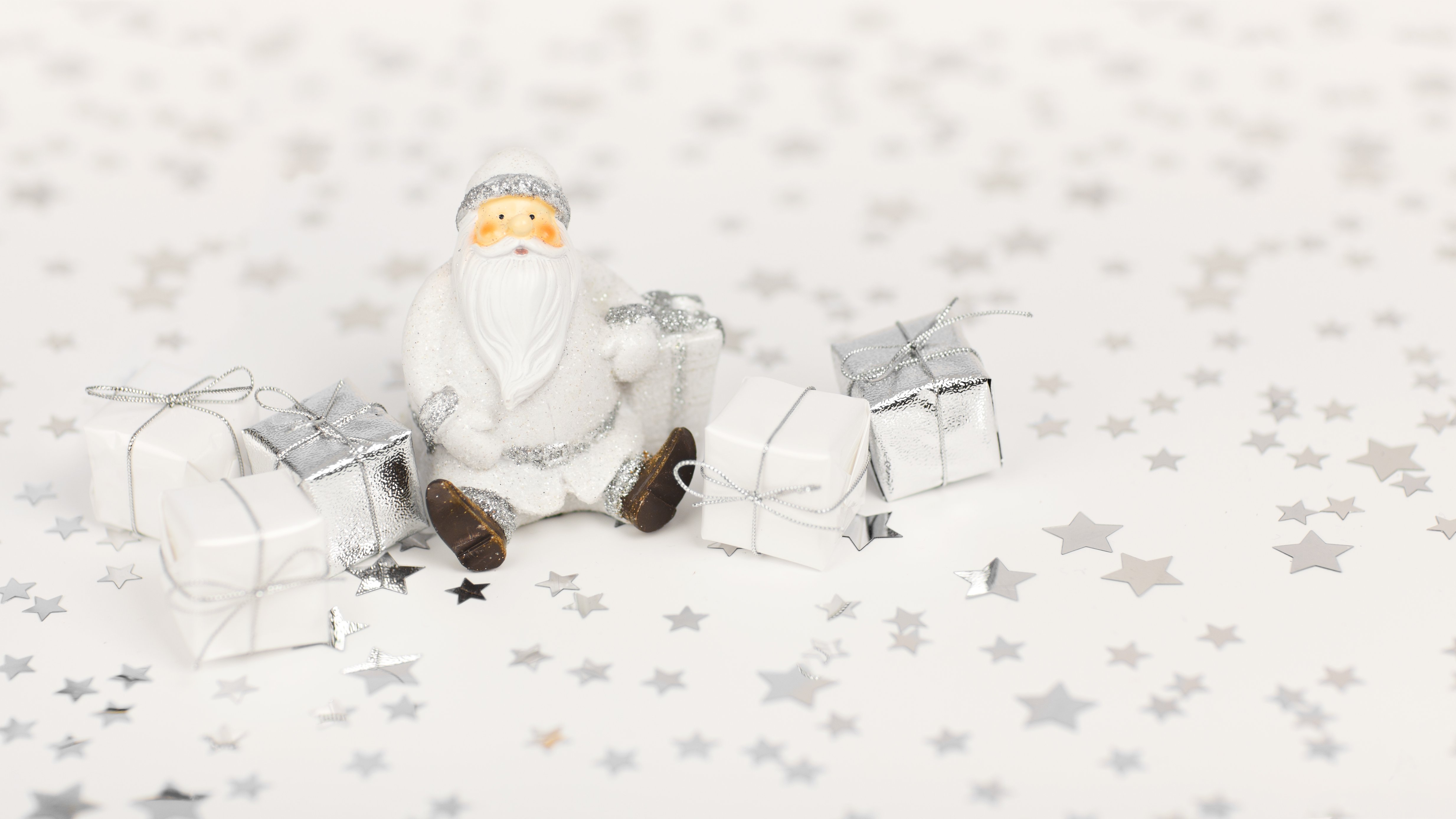 4934x2775 Free Images Hand, Person, Snow, Winter, White, Star, Celebration - Santa Face Sketch