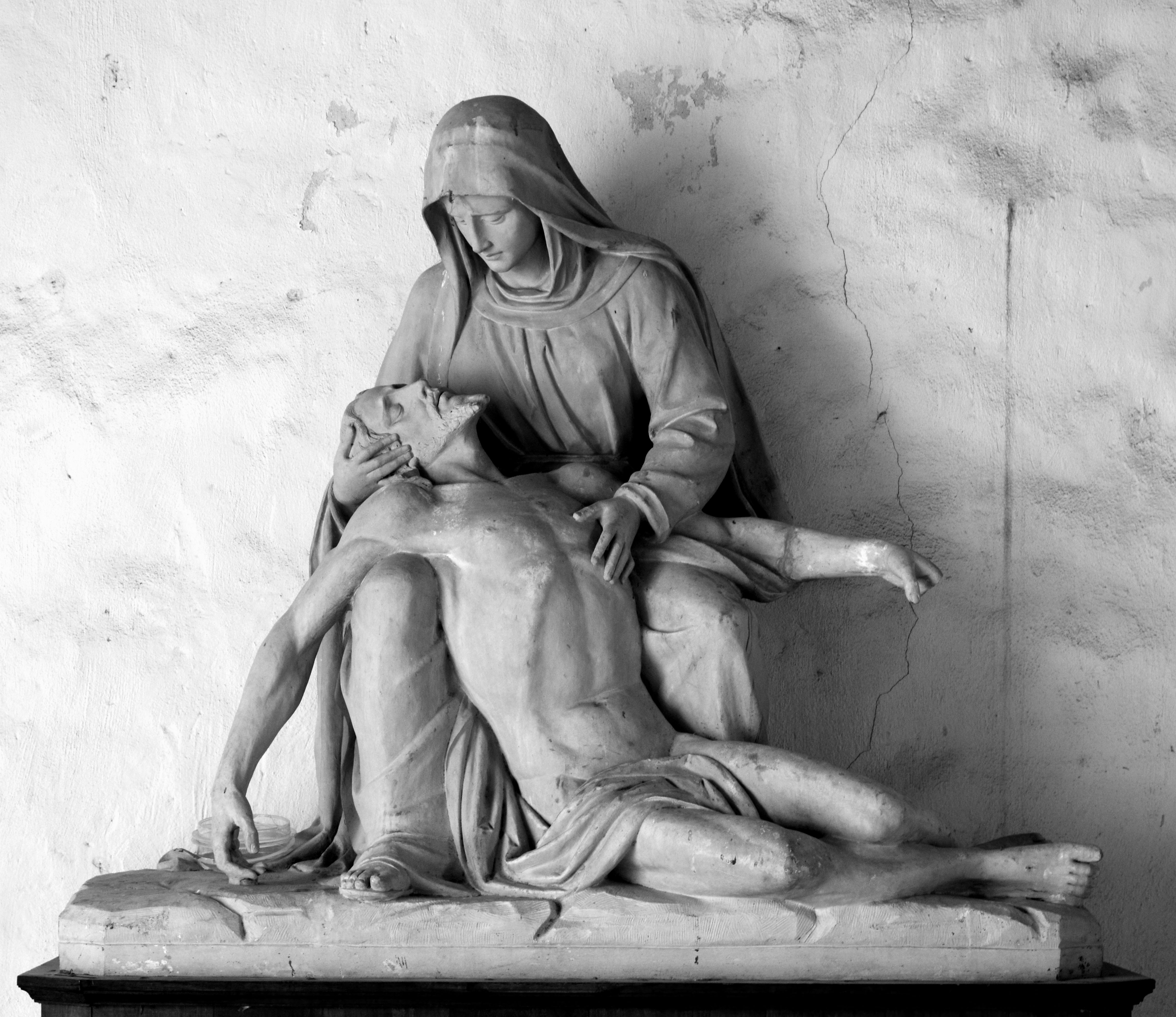 4561x3942 Free Images Black And White, Monument, Statue, Sitting, Religion - Sculpture Sketch