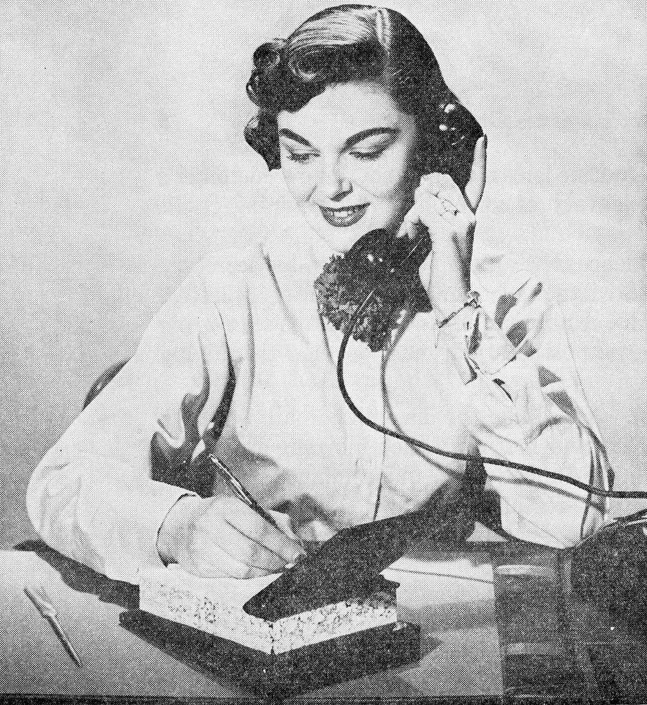 940x1024 Using The Telephone The Secretary Often Uses The - Secretary Sketch