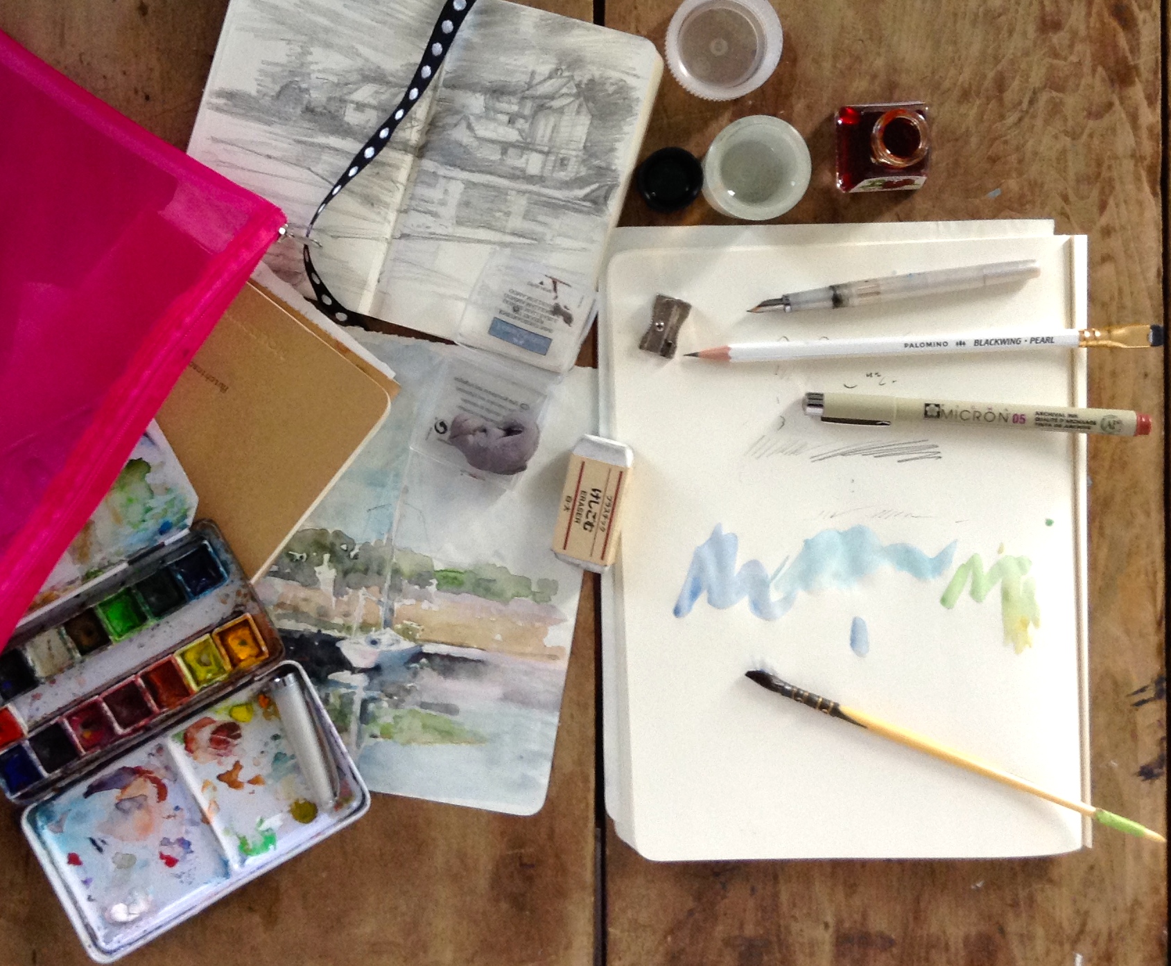 1689x1394 On The Spot Sketching Stuff Moveable Paintbox - Sketching Stuff