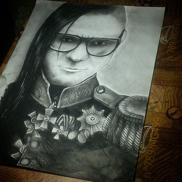 640x640 Alex Antihrist - Skrillex Sketch