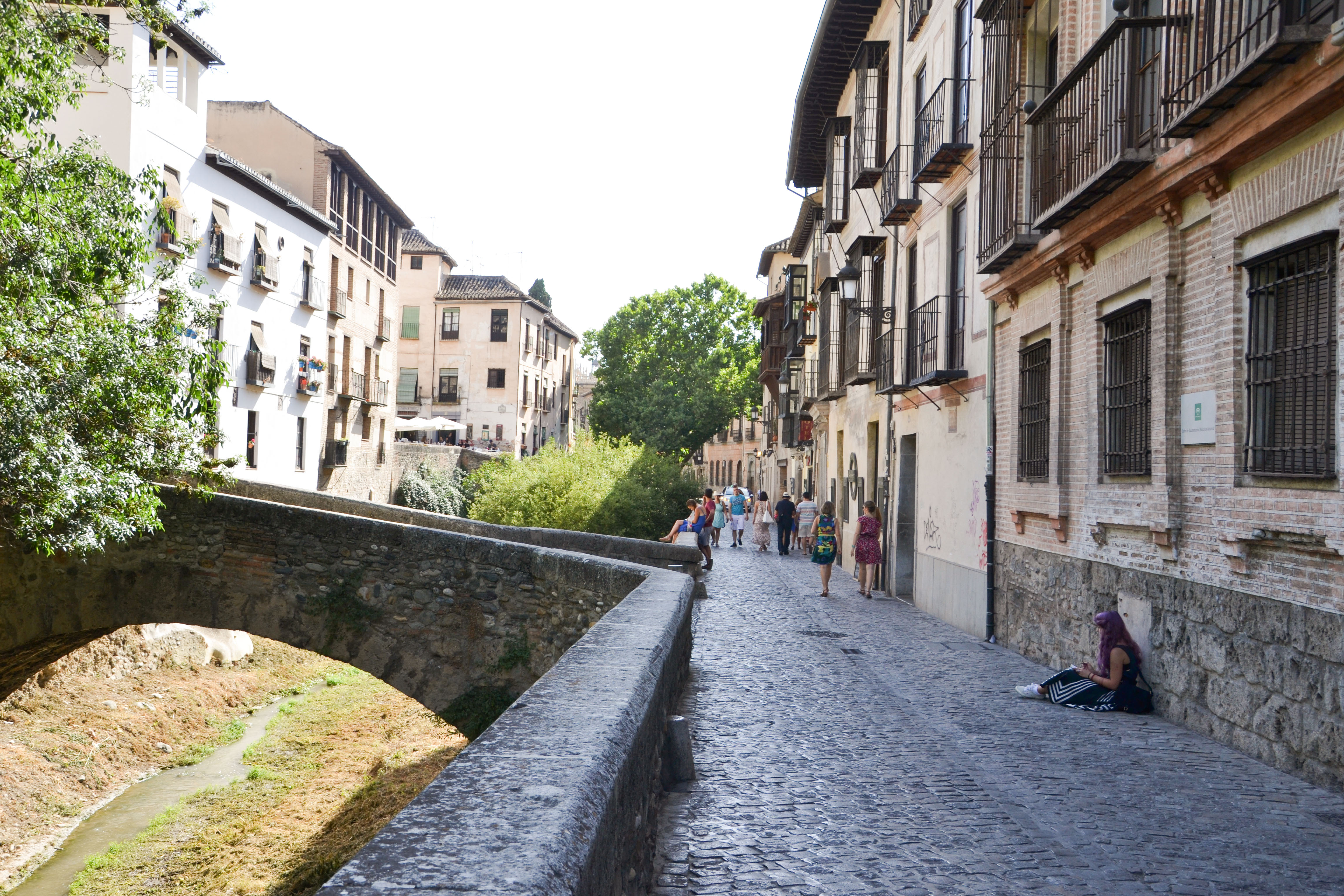 4608x3072 Street Sketching In Granada Estudio Esse - Street Sketch