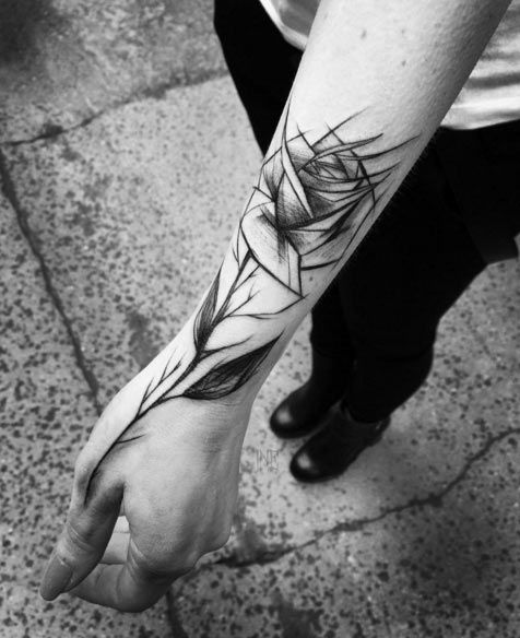 476x584 Fascinating Sketch Style Tattoo Designs Tattoos On Women - Tattoo Sketch Style