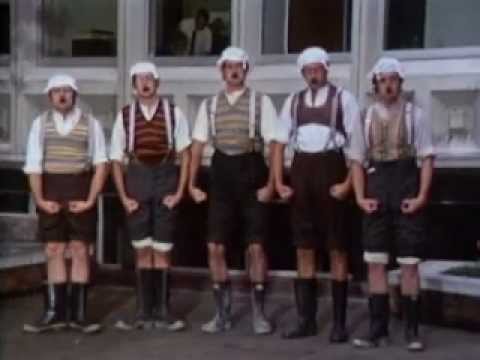 480x360 Monty Python - The Architect Sketch