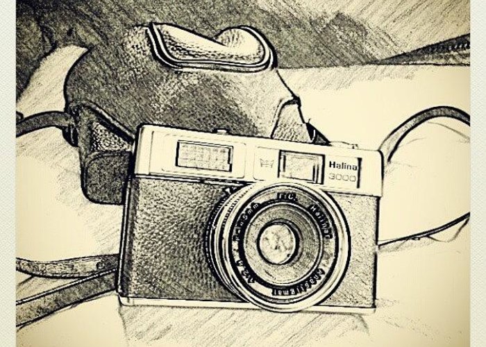 Vintage Camera Sketch at PaintingValley.com | Explore collection of ...