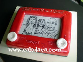320x240 Cakelava Etch A Sketch Wedding Cake - When Was Etch A Sketch Invented