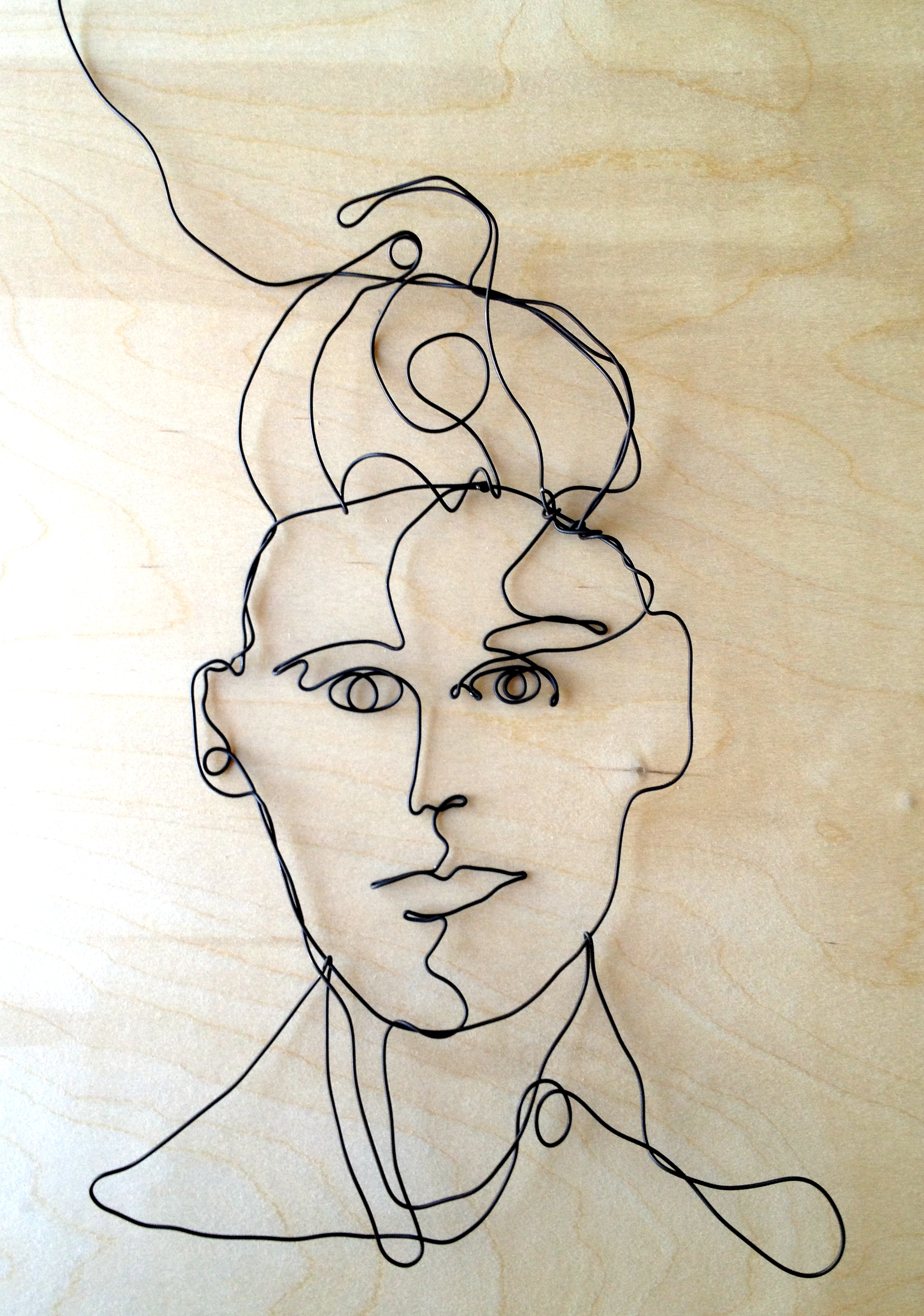 2145x3056 Woman - Wire Sketch